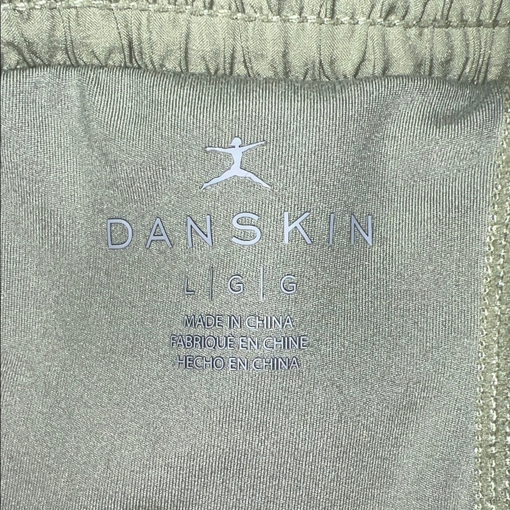 Danskin Double Time Sport shorts L - Picture 6 of 6